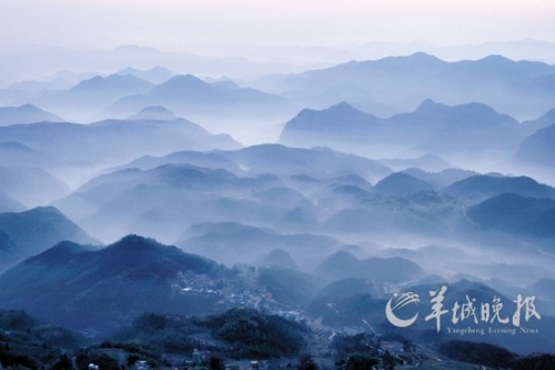 天臺(tái)山風(fēng)光如畫。