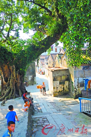 古鶴村的村落風(fēng)貌保存完好,猶如一處“世外桃源 ”。