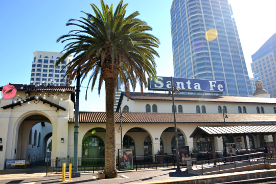 坐火車游美國 坐火車游美國