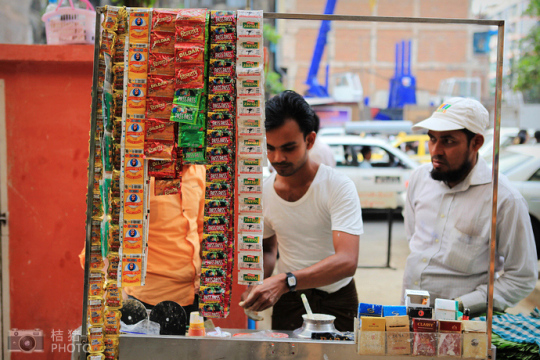 緬甸，繽紛的街邊平民小吃
