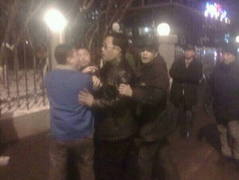 轉(zhuǎn)發(fā)到微博網(wǎng)曝趙本山徒弟駕無牌路虎追尾打人。