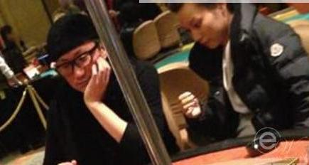 鄭中基與妻子在澳門賭場 鄭中基與妻子在澳門賭場