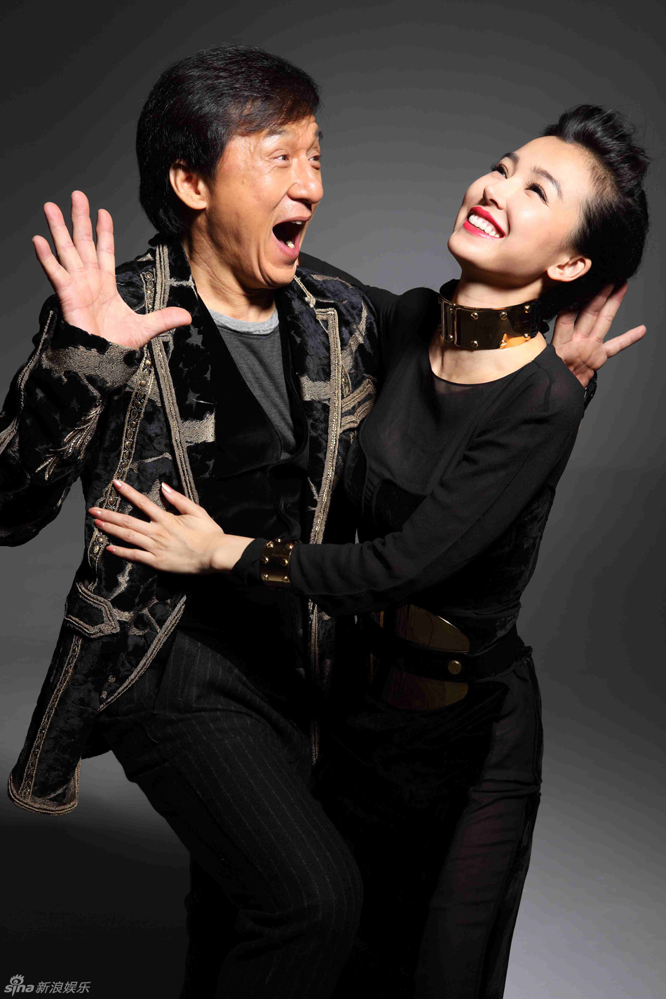 成龍姚星彤賀歲大片摩登時(shí)尚 成龍姚星彤賀歲大片摩登時(shí)尚