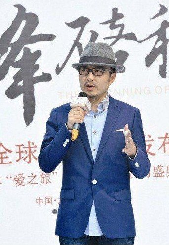 汪涵自曝年薪30萬。