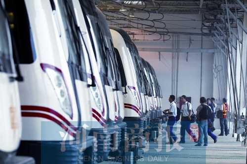 關(guān)于地鐵的任何一個小信息，都牽動著人們的神經(jīng)。