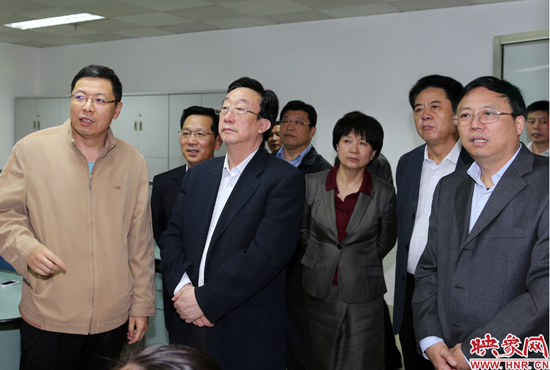 5月9日上午11點10分，河南省委書記郭庚茂一行來到映象網視察。映象網記者 邵恰 段晉哲攝