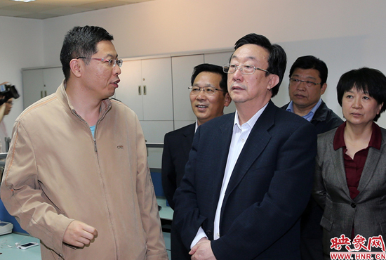 5月9日上午11點10分，河南省委書記郭庚茂一行來到映象網視察。映象網記者 邵恰 段晉哲攝