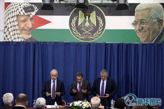 巴官方調查人員舉行新聞發(fā)布會證實，前領導人阿拉法特為“非自然死亡”并表示以色列是“唯一嫌疑人”。