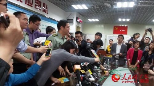 廣州軍區(qū)廣州總醫(yī)院發(fā)布會(huì)現(xiàn)場(chǎng)。