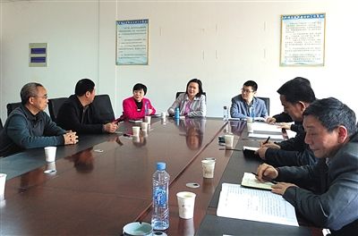 江西省豐城市信訪局接待室，中央信訪督查組約談信訪人。記者 賈世煜 攝