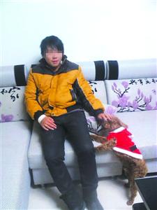 因網(wǎng)購(gòu)了24支仿真槍被判無(wú)期的劉大蔚 因網(wǎng)購(gòu)了24支仿真槍被判無(wú)期的劉大蔚