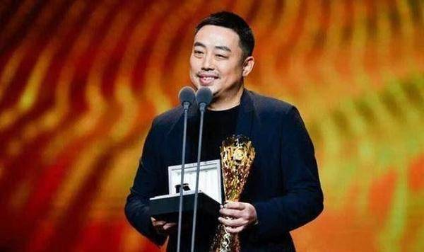 劉國(guó)梁豪宅曝光 客廳不放茶幾放乒乓球桌 劉國(guó)梁豪宅曝光 客廳不放茶幾放乒乓球桌