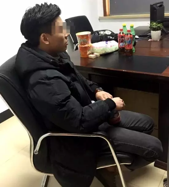 騙子欲用假iPhone7掉包行騙 真手機(jī)被買(mǎi)家套路走