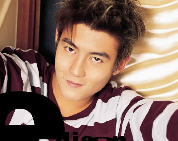 曝陳冠希要當(dāng)爸爸了？ 女友已懷孕幾個(gè)月