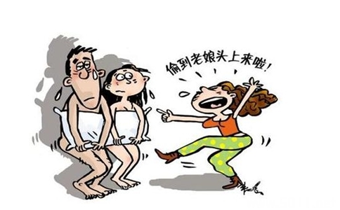 官員當(dāng)二奶面嫖娼二奶拍艷照舉報(bào)！這劇情太離譜趕上電視劇