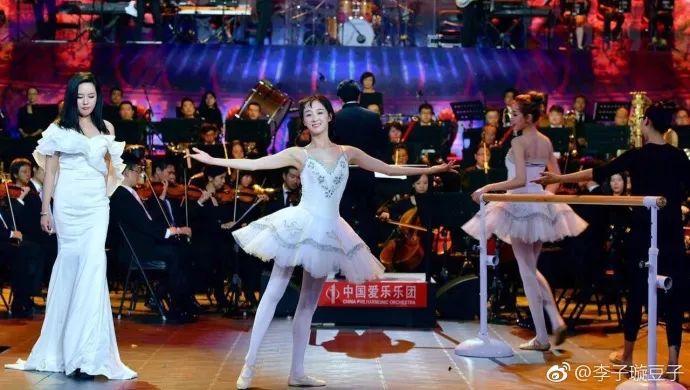 《創(chuàng)造101》主題曲公布，這個(gè)被吐槽油膩的c位是什么來(lái)頭？