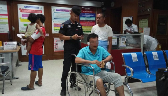 受傷的中國游客(民族報(bào))