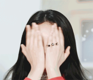 從李敏鎬到李棟旭，再次分手的“男神收割機”裴秀智被嘲太花心？