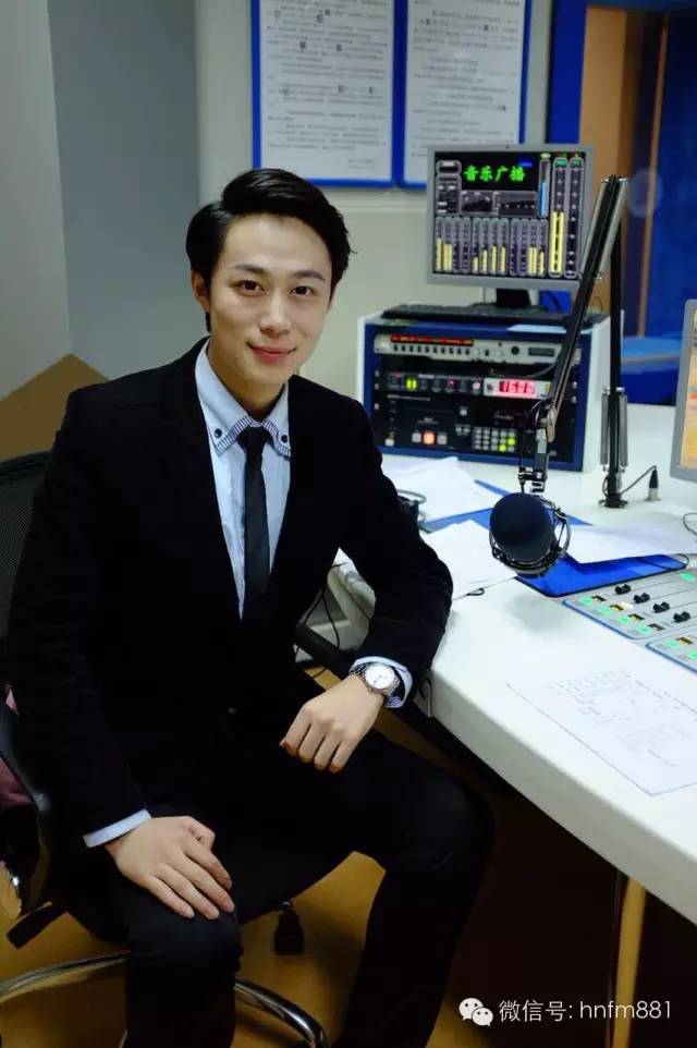 以及我們881的小鮮肉 — 思嘉?。? oldsrc=