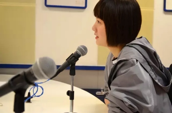 360°無死角，純素顏依舊那么美。這樣的顏值，你還敢說童星都長殘了？