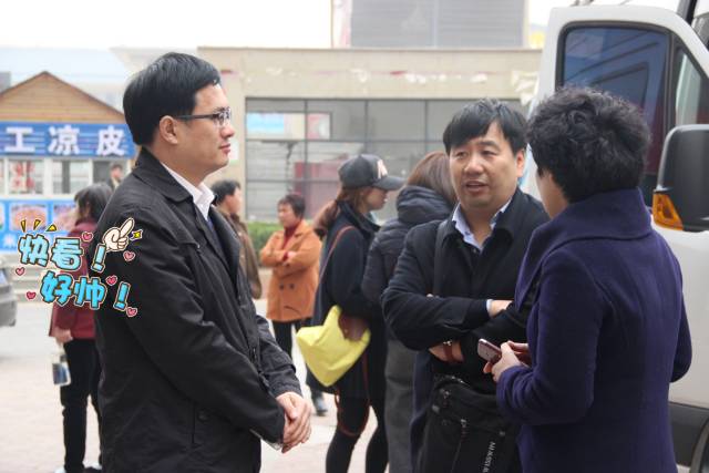 大BOSS徐紅曉總監(jiān)坐鎮(zhèn)，多方協(xié)調(diào)，HOLD住全場(chǎng)！