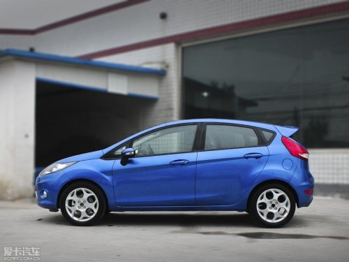 長(zhǎng)安福特2011款嘉年華 兩廂 長(zhǎng)安福特2011款嘉年華 兩廂