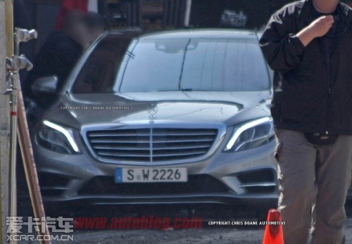 新奔馳S級 新奔馳S級