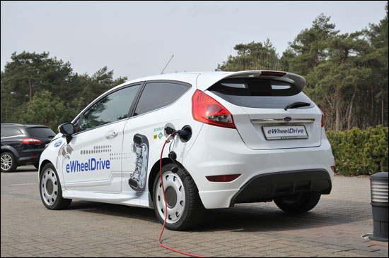 福特正開發(fā)eWheelDrive輪轂電機(jī)驅(qū)動技術(shù)