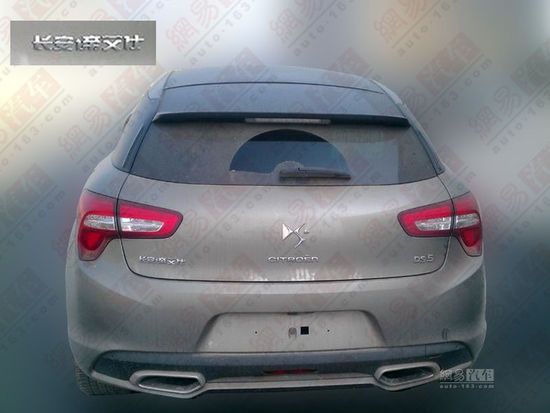 預(yù)計(jì)售25-30萬元 國(guó)產(chǎn)版DS5無偽諜照曝光