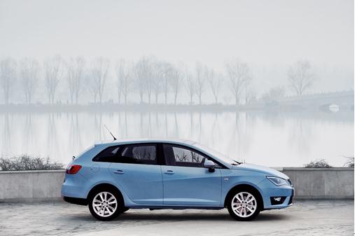 西雅特伊比颯 西雅特伊比颯