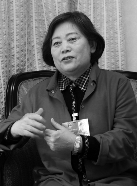 代表檔案：王繡 全國人大代表、洛陽博物館名譽館長