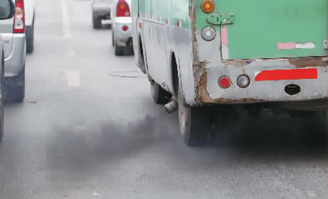 汽車(chē)尾氣也是PM2.5形成的一個(gè)重要因素 汽車(chē)尾氣也是PM2.5形成的一個(gè)重要因素