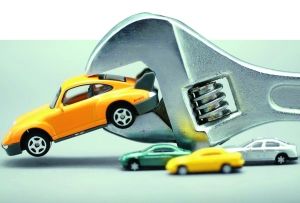 國慶節(jié)起，由國家質(zhì)檢總局發(fā)布的《家用汽車產(chǎn)品修理、更換、退貨責(zé)任規(guī)定》(簡稱汽車“三包”)將正式實(shí)施。不少業(yè)內(nèi)人士表示，汽車“三包”政策的落實(shí)，二手車市場或?qū)⒌靡浴跋磁啤薄? oldsrc=