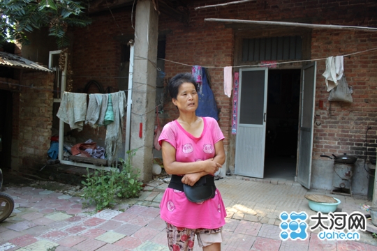 漯河貧困女孩考上海南大學(xué) 漯河貧困女孩考上海南大學(xué)