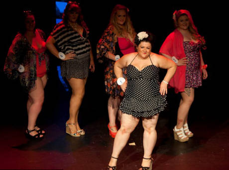 胖妞們的選美比賽 胖妞們的選美比賽