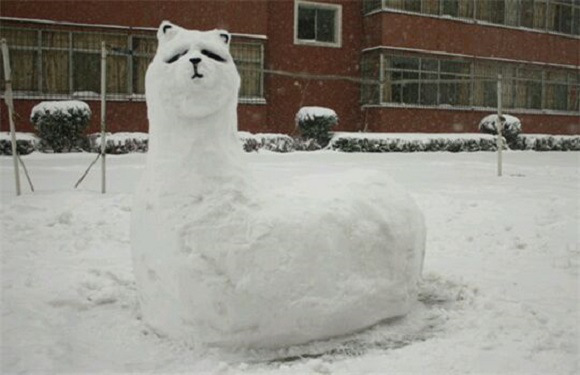 創(chuàng)意十足！日系列卡通雪人走紅