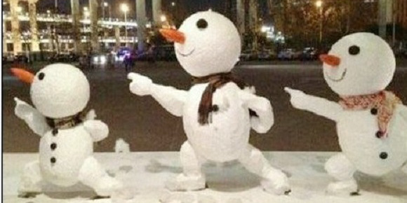 創(chuàng)意十足！日系列卡通雪人走紅
