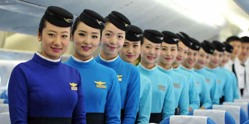 廈航空乘全面換裝 新制服凸顯國際范 廈航空乘全面換裝 新制服凸顯國際范