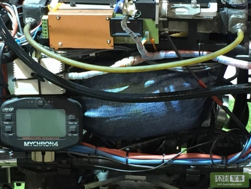 國(guó)產(chǎn)“大狗”機(jī)器人真身曝光 國(guó)產(chǎn)“大狗”機(jī)器人真身曝光