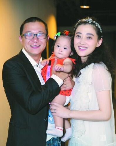 梅婷全家福 梅婷全家福