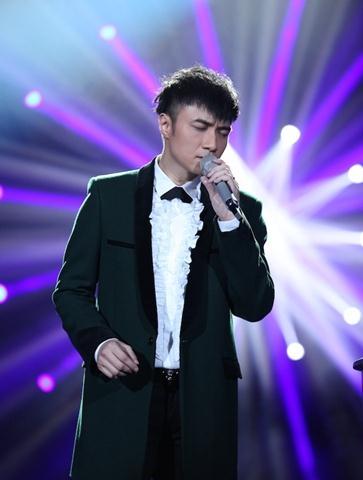 網(wǎng)曝《歌手3》古巨基遭淘汰 李健或接棒主持 網(wǎng)曝《歌手3》古巨基遭淘汰 李健或接棒主持