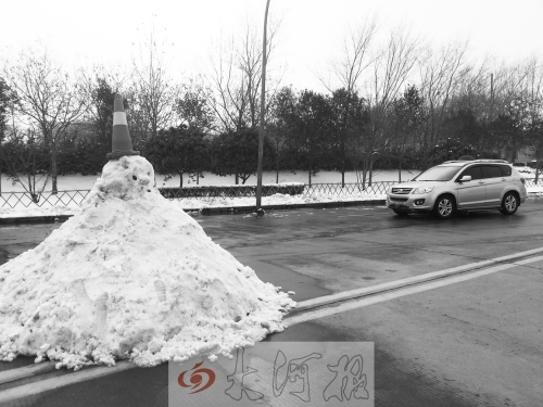 鄭州多個(gè)職能部門(mén)節(jié)日期間力推新風(fēng)尚 節(jié)后首日不團(tuán)拜 鄭州多個(gè)職能部門(mén)節(jié)日期間力推新風(fēng)尚 節(jié)后首日不團(tuán)拜