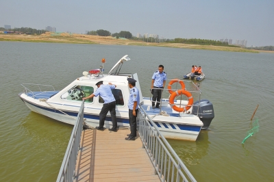 鄭州成立首個水上派出所 鄭州成立首個水上派出所