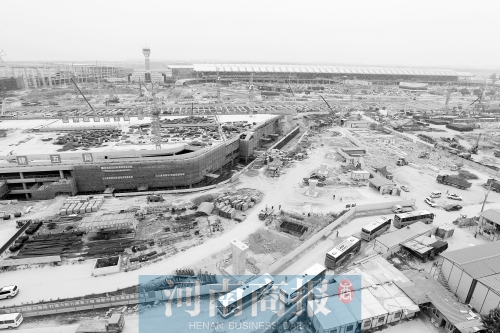 建設(shè)中的機(jī)場(chǎng)二期工程