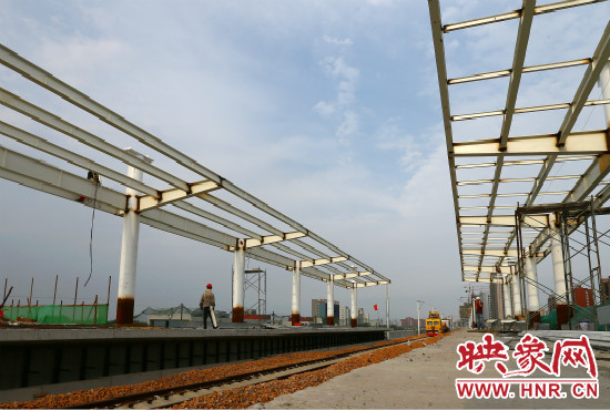 鄭信路站的主體框架已經(jīng)完工。