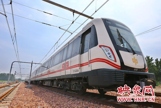 鄭州進(jìn)入“地鐵時(shí)代”，地鐵漸成交通骨干力量。