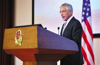 昨日下午，美國國防部長哈格爾在中國國防大學(xué)發(fā)表演講。