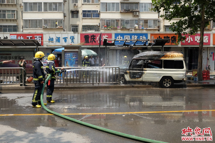 火災(zāi)現(xiàn)場(chǎng)。