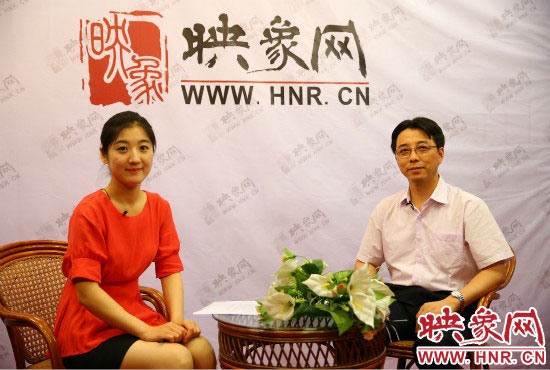 南京大學(xué)河南招生組負(fù)責(zé)人武港山教授做客映象網(wǎng)2014高招“名校面對面”系列視頻訪談。