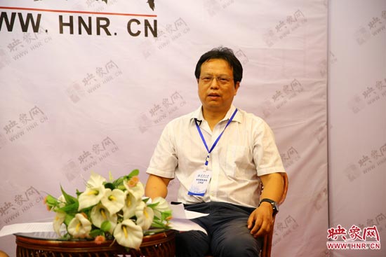 天津大學(xué)河南招生組組長(zhǎng)倪雁冰 天津大學(xué)河南招生組組長(zhǎng)倪雁冰